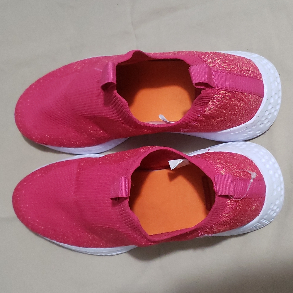 Avia shoes